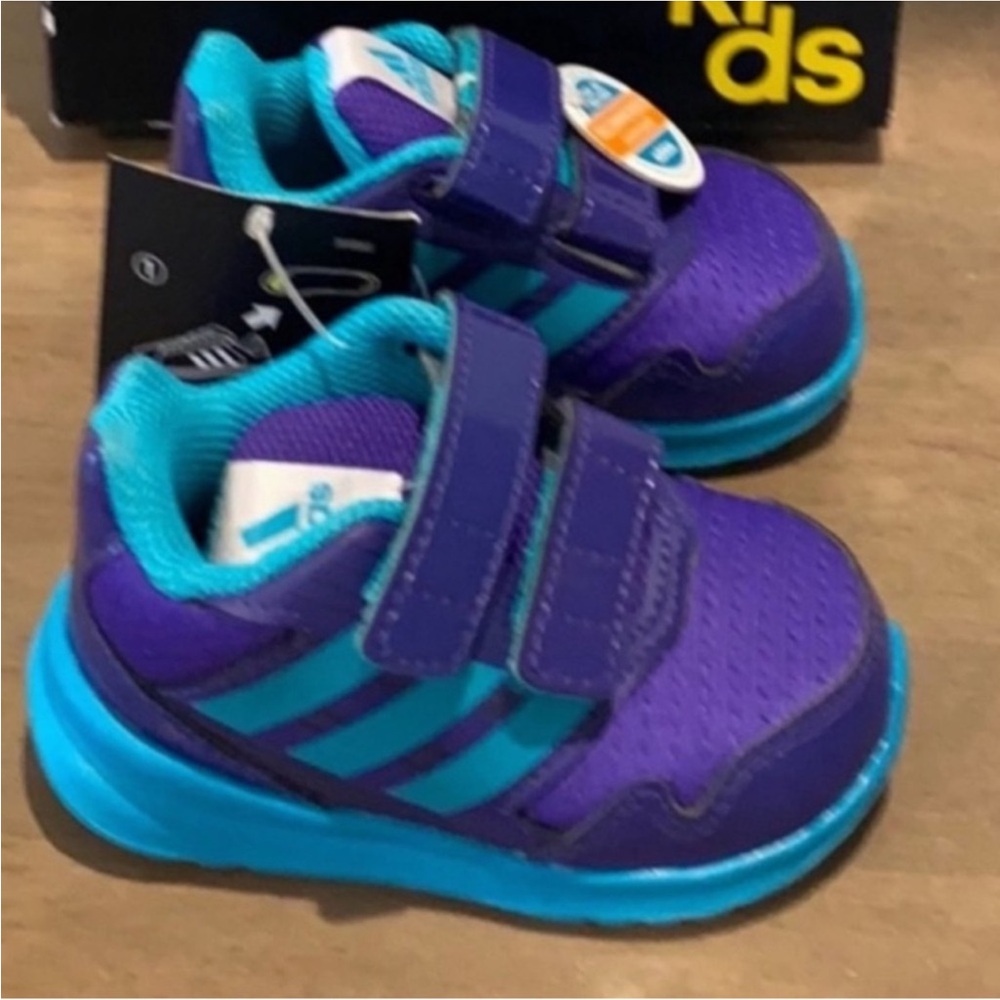 New authentic Adidas baby infant signature retro sneakers tennis shoes sz 4 - Picture 3 of 9